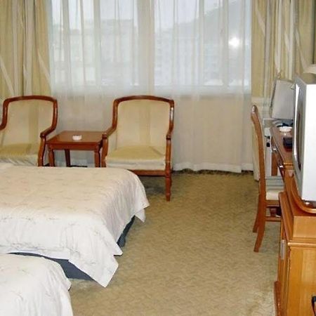 Huaqiao Hotel Linhai ภายนอก รูปภาพ