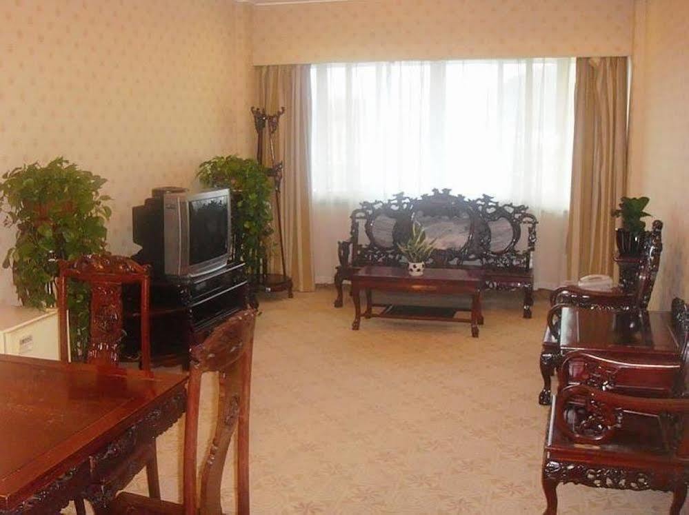 Huaqiao Hotel Linhai ภายนอก รูปภาพ